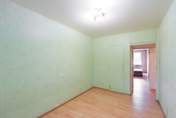 Продам трехкомнатную (3-комн.) квартиру, Коммунистический пр-кт, 2/3, Ростов-на-Дону г