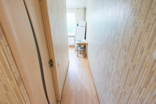Продам трехкомнатную (3-комн.) квартиру, Коммунистический пр-кт, 2/3, Ростов-на-Дону г