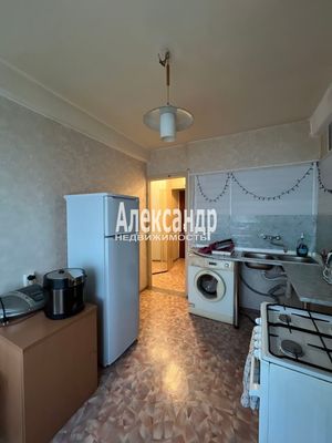 Продам однокомнатную (1-комн.) квартиру, Кондратьевский пр-кт, 79, Санкт-Петербург г