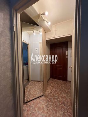 Продам однокомнатную (1-комн.) квартиру, Кондратьевский пр-кт, 79, Санкт-Петербург г
