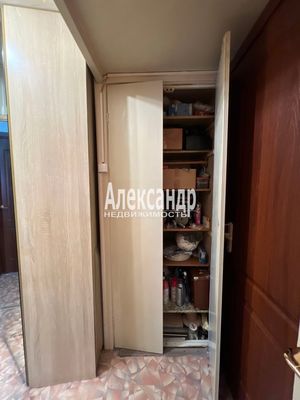Продам однокомнатную (1-комн.) квартиру, Кондратьевский пр-кт, 79, Санкт-Петербург г