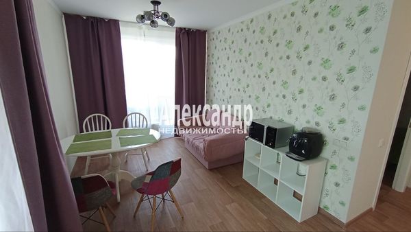 Продам двухкомнатную (2-комн.) квартиру, Союзный пр-кт, 10, Санкт-Петербург г