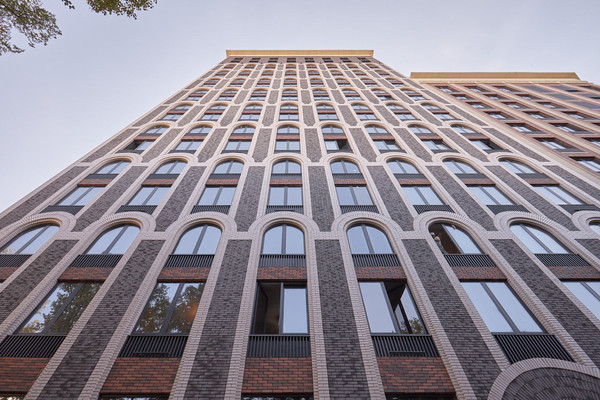 Продам многокомнатную квартиру, Новоалексеевская ул, 16к5, Москва г