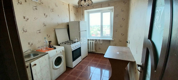 Продам двухкомнатную (2-комн.) квартиру, Короленко ул, 2, Кропоткин г