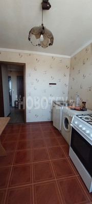 Продам двухкомнатную (2-комн.) квартиру, Короленко ул, 2, Кропоткин г