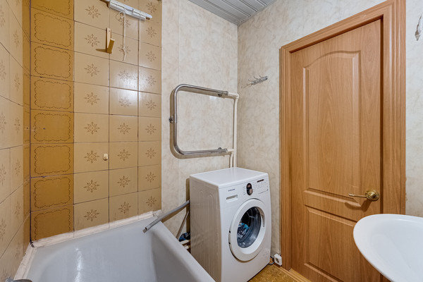 Продам двухкомнатную (2-комн.) квартиру, Рублевское ш, 18к1, Рублево п