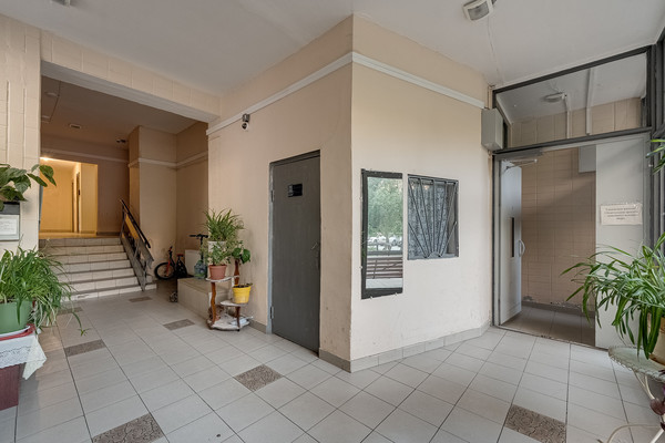 Продам двухкомнатную (2-комн.) квартиру, Рублевское ш, 18к1, Рублево п