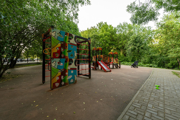 Продам двухкомнатную (2-комн.) квартиру, Рублевское ш, 18к1, Рублево п