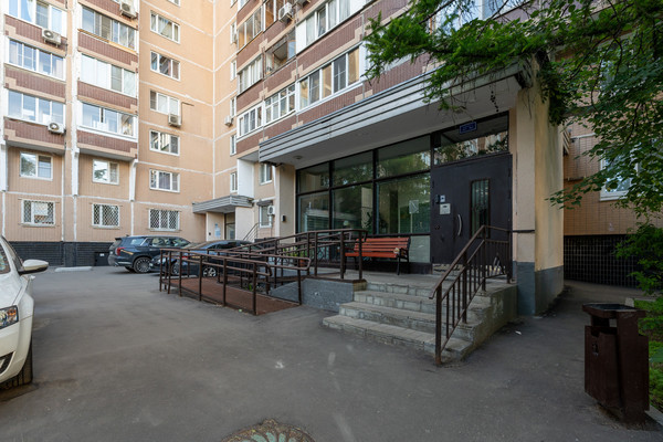 Продам двухкомнатную (2-комн.) квартиру, Рублевское ш, 18к1, Рублево п