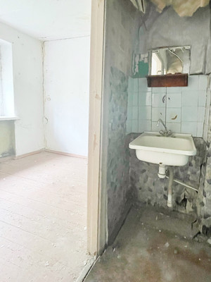 Продам однокомнатную (1-комн.) квартиру, Победы ул, 45к2, Нижний Тагил г