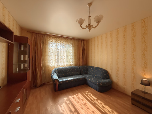Продам однокомнатную (1-комн.) квартиру, Балебина ул, 21А, Янтарный пгт