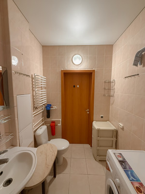 Продам однокомнатную (1-комн.) квартиру, Балебина ул, 21А, Янтарный пгт