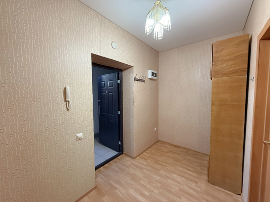 Продам однокомнатную (1-комн.) квартиру, Балебина ул, 21А, Янтарный пгт