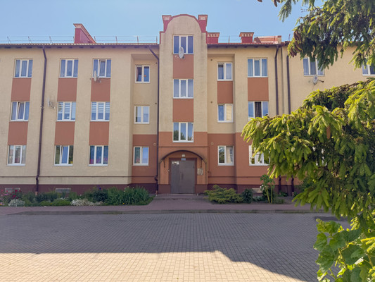 Продам однокомнатную (1-комн.) квартиру, Балебина ул, 21А, Янтарный пгт