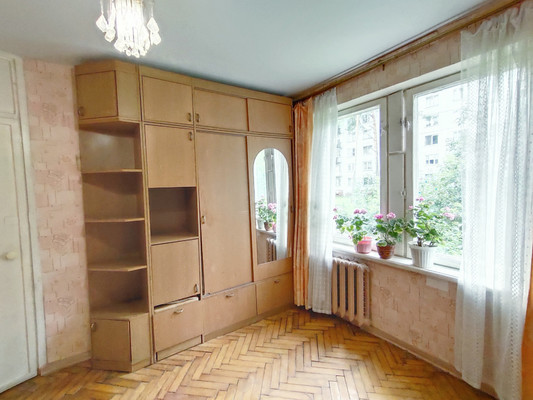 Продам двухкомнатную (2-комн.) квартиру, Маслова ул, 3, Монино рп