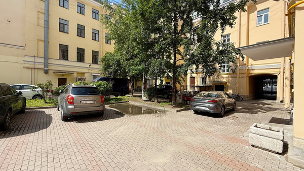 Сдам трехкомнатную (3-комн.) квартиру, Невский пр-кт, 117, Санкт-Петербург г