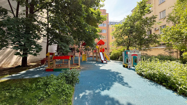 Сдам трехкомнатную (3-комн.) квартиру, Невский пр-кт, 117, Санкт-Петербург г