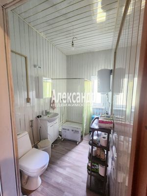 Продам коттедж, Моторное п, 130 км от города