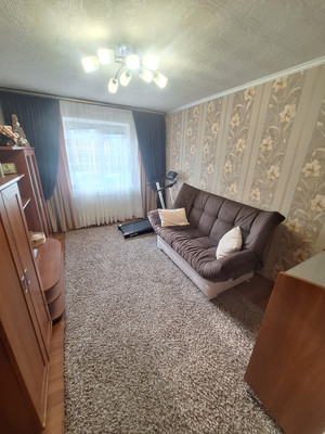 Продам трехкомнатную (3-комн.) квартиру, Днепропетровская ул, 8, Нижний Новгород г