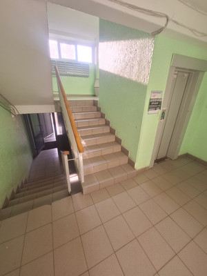 Продам трехкомнатную (3-комн.) квартиру, Днепропетровская ул, 8, Нижний Новгород г