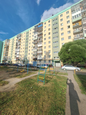 Продам трехкомнатную (3-комн.) квартиру, Днепропетровская ул, 8, Нижний Новгород г