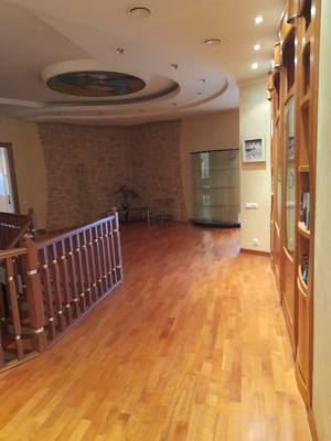 Продам многокомнатную квартиру, Маршала Бирюзова ул, 32к1, Москва г