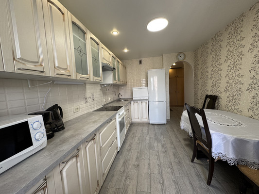 Продам двухкомнатную (2-комн.) квартиру, Муравская ул, 38к2, Москва г