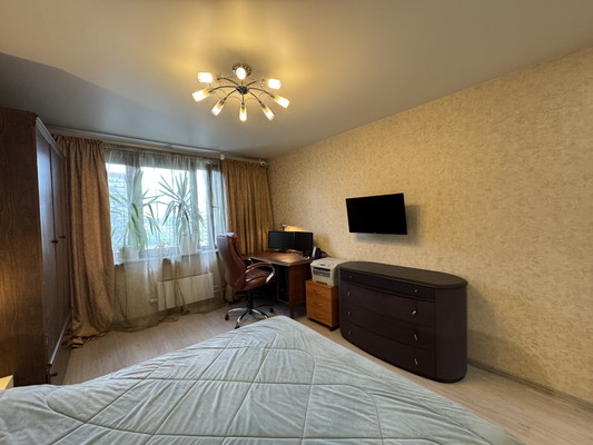 Продам двухкомнатную (2-комн.) квартиру, Муравская ул, 38к2, Москва г