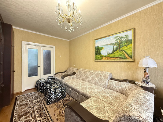 Продам трехкомнатную (3-комн.) квартиру, Шогенова ул, 16, Нальчик г