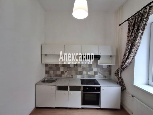 Продам однокомнатную (1-комн.) квартиру, Колпинская ул, 28к1, Колпино г