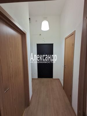 Продам однокомнатную (1-комн.) квартиру, Колпинская ул, 28к1, Колпино г