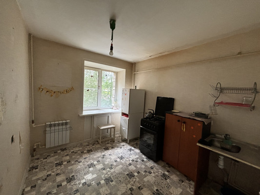 Продам однокомнатную (1-комн.) квартиру, Орджоникидзе ул, 28, Сыктывкар г