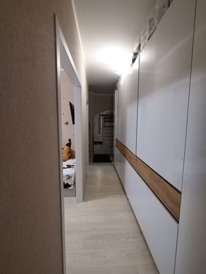 Продам двухкомнатную (2-комн.) квартиру, Тельмана ул, 5, Иркутск г