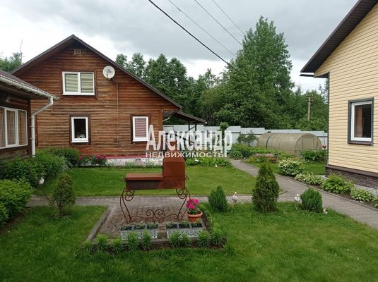 Продам дом, Озерная ул, Лосево п. ж/д ст., 105 км от города