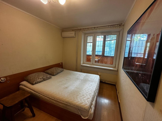 Продам двухкомнатную (2-комн.) квартиру, Поликарпова ул, 19к1, Москва г