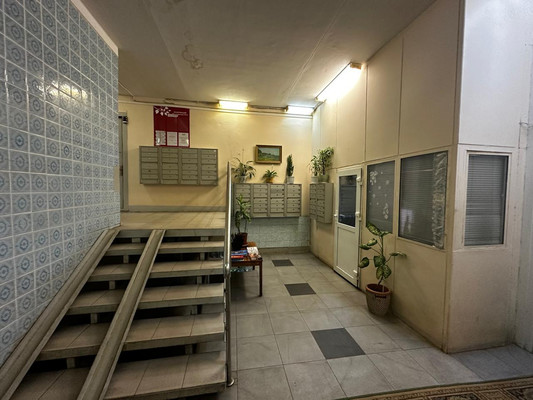 Продам двухкомнатную (2-комн.) квартиру, Поликарпова ул, 19к1, Москва г