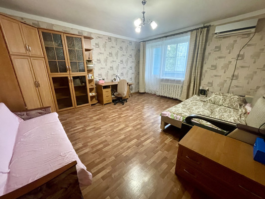 Продам однокомнатную (1-комн.) квартиру, Коммунистический пр-кт, 53, Ростов-на-Дону г