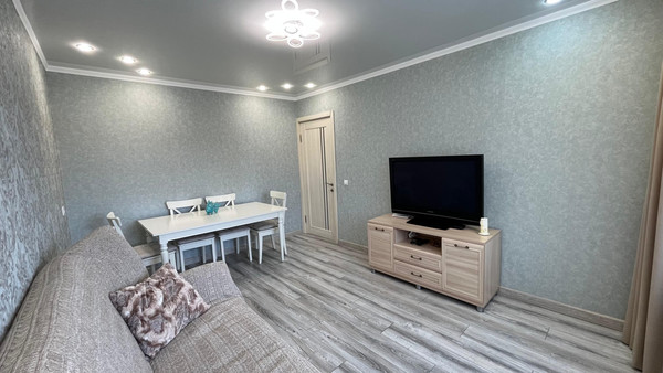 Продам трехкомнатную (3-комн.) квартиру, К. Маркса ул, 39, Туапсе г