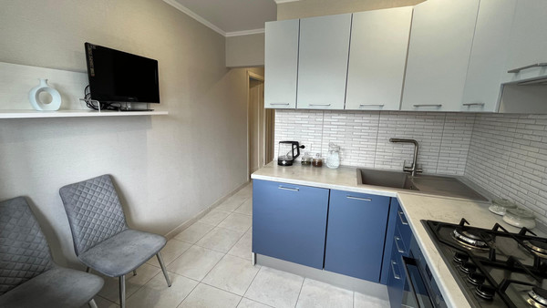 Продам трехкомнатную (3-комн.) квартиру, К. Маркса ул, 39, Туапсе г