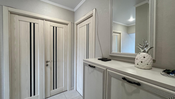 Продам трехкомнатную (3-комн.) квартиру, К. Маркса ул, 39, Туапсе г