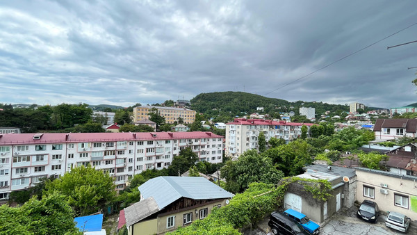 Продам трехкомнатную (3-комн.) квартиру, К. Маркса ул, 39, Туапсе г