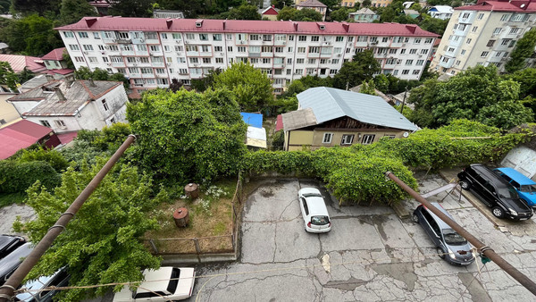 Продам трехкомнатную (3-комн.) квартиру, К. Маркса ул, 39, Туапсе г