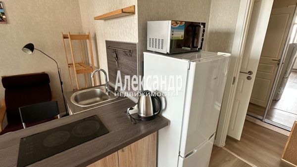 Продам однокомнатную (1-комн.) квартиру, Кушелевская дор, 1к2, Санкт-Петербург г