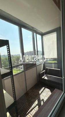 Продам однокомнатную (1-комн.) квартиру, Кушелевская дор, 1к2, Санкт-Петербург г