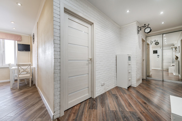 Продам трехкомнатную (3-комн.) квартиру, Дмитровка Б. ул, 32, Москва г
