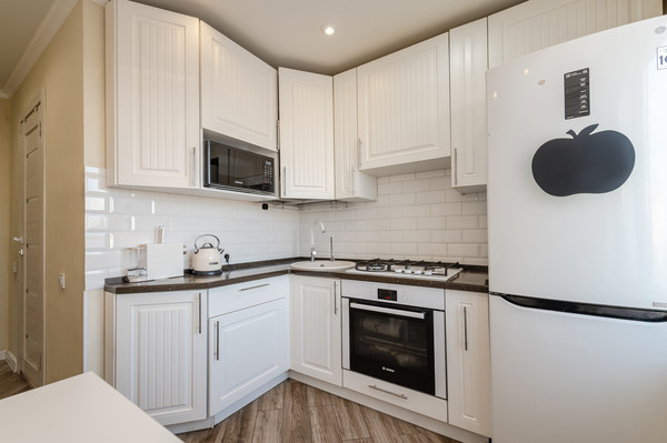 Продам трехкомнатную (3-комн.) квартиру, Дмитровка Б. ул, 32, Москва г