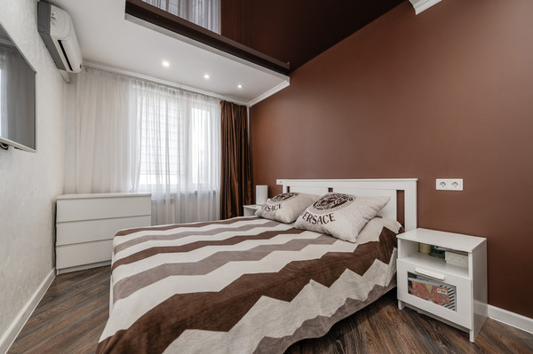 Продам трехкомнатную (3-комн.) квартиру, Дмитровка Б. ул, 32, Москва г