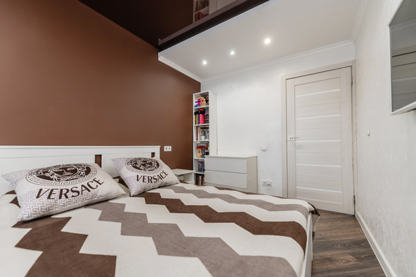 Продам трехкомнатную (3-комн.) квартиру, Дмитровка Б. ул, 32, Москва г