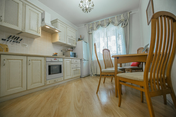 Продам однокомнатную (1-комн.) квартиру, Московский пр-кт, 109а, Воронеж г