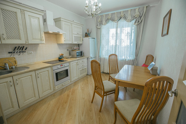 Продам однокомнатную (1-комн.) квартиру, Московский пр-кт, 109а, Воронеж г